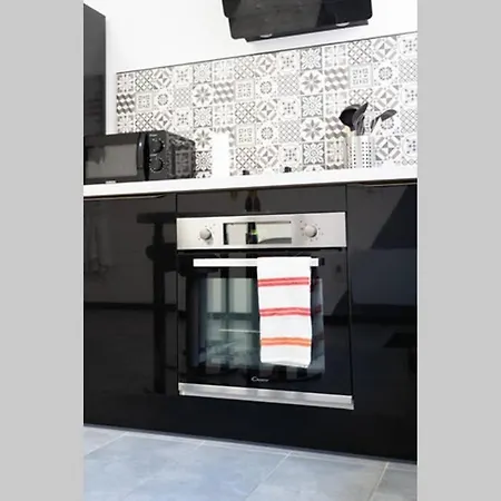 Nuit Romantique Avec Jacuzzi Privatif Proche Toulouse *