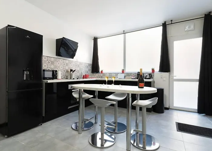 公寓 Nuit Romantique Avec Jacuzzi Privatif Proche Toulouse *