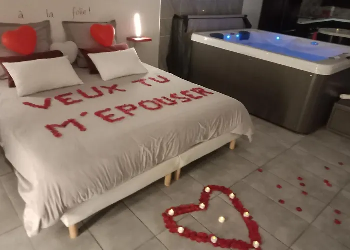 Nuit Romantique Avec Jacuzzi Privatif Proche Toulouse * Auterive (Haute-Garonne)